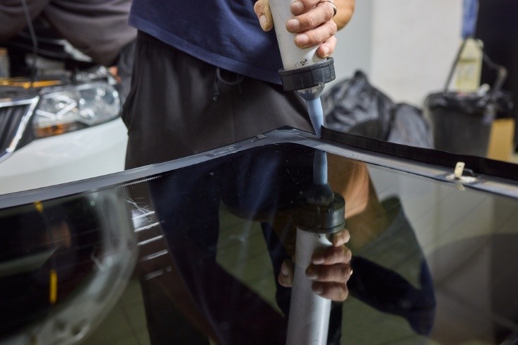 Find Expert Windshield Replacement in Poway Today