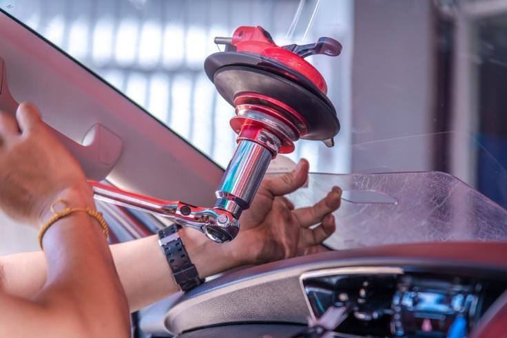 Trusted Auto Glass Replacement in Kearny Mesa with Safety First