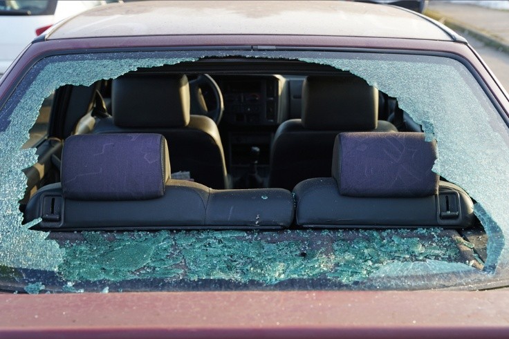San Diego Driver’s Guide to Back Glass and Door Glass Replacement Services San Diego Driver's Guide to Back Glass and Door Glass Replacement Services